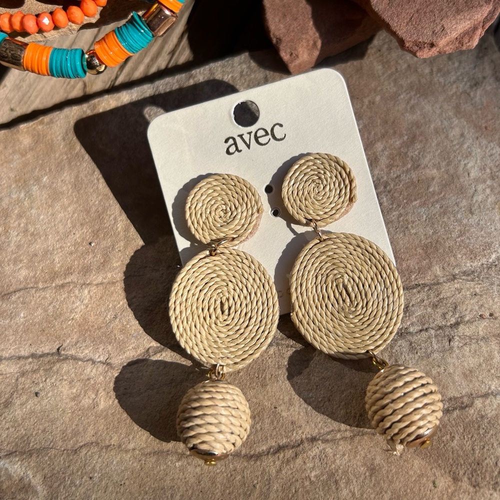 Natural Raffia Drop Ball Earrings  NWT